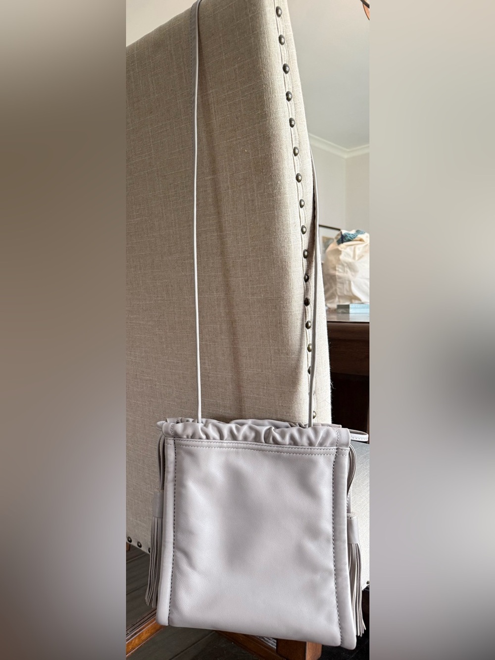 Light grey Hobo bag with tassels - Picture 3 of 9